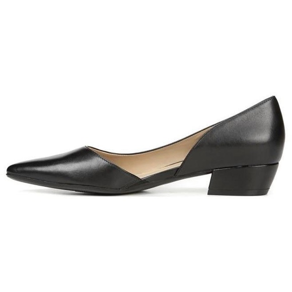Naturalizer Black low heel leather. Belina - Picture 2 of 8